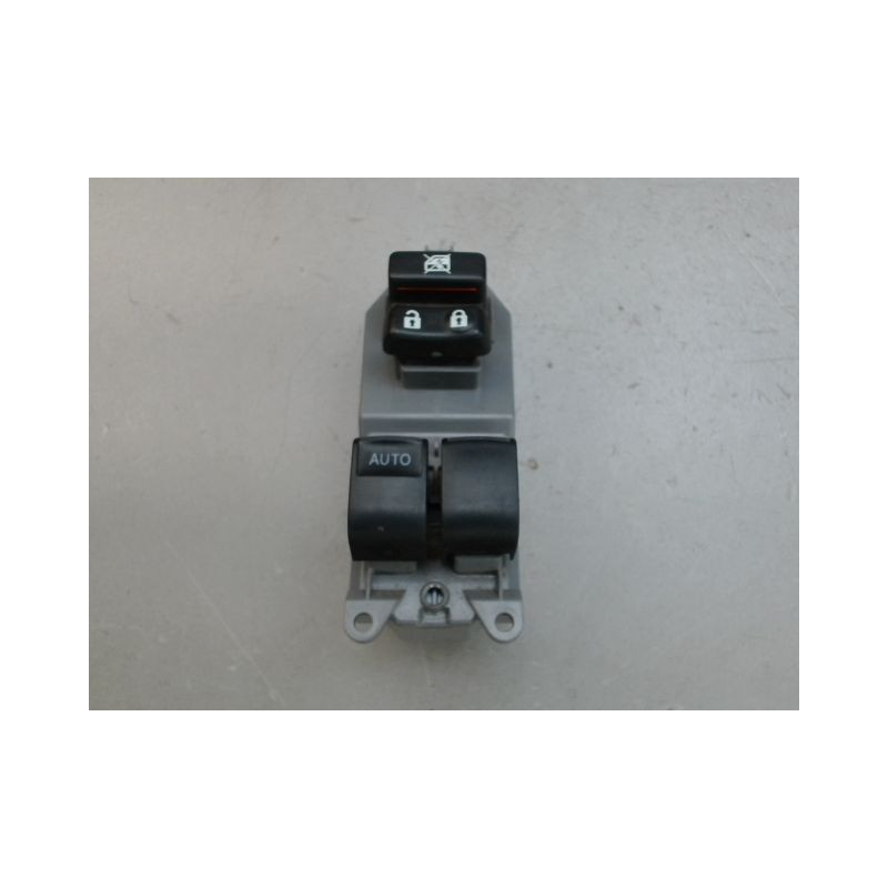 COMMANDE LEVE-GLACE PORTE AVG TOYOTA YARIS