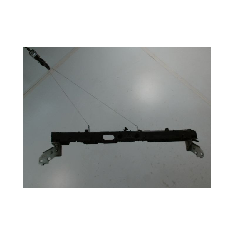 TRAVERSE SUPERIEURE ARMATURE AVANT RENAULT CLIO