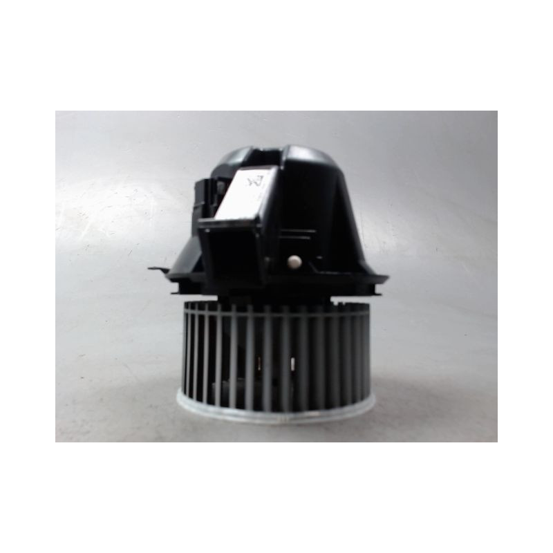 MOTEUR VENTILATEUR CHAUFFAGE RENAULT TWINGO