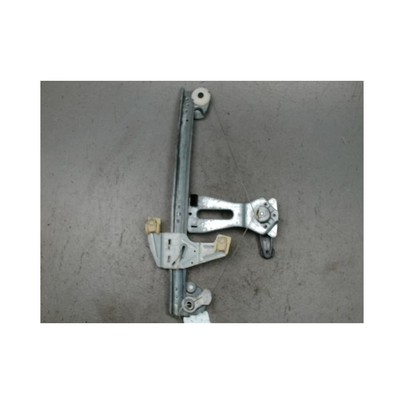 MECANISME LEVE-GLACE AVANT DROIT PEUGEOT 107 3P