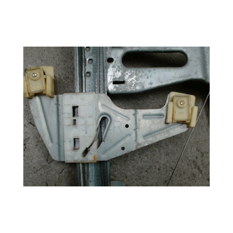 MECANISME LEVE-GLACE AVANT DROIT PEUGEOT 107 3P