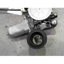 MECANISME+MOTEUR LEVE-GLACE AVANT DROIT SUZUKI SWIFT