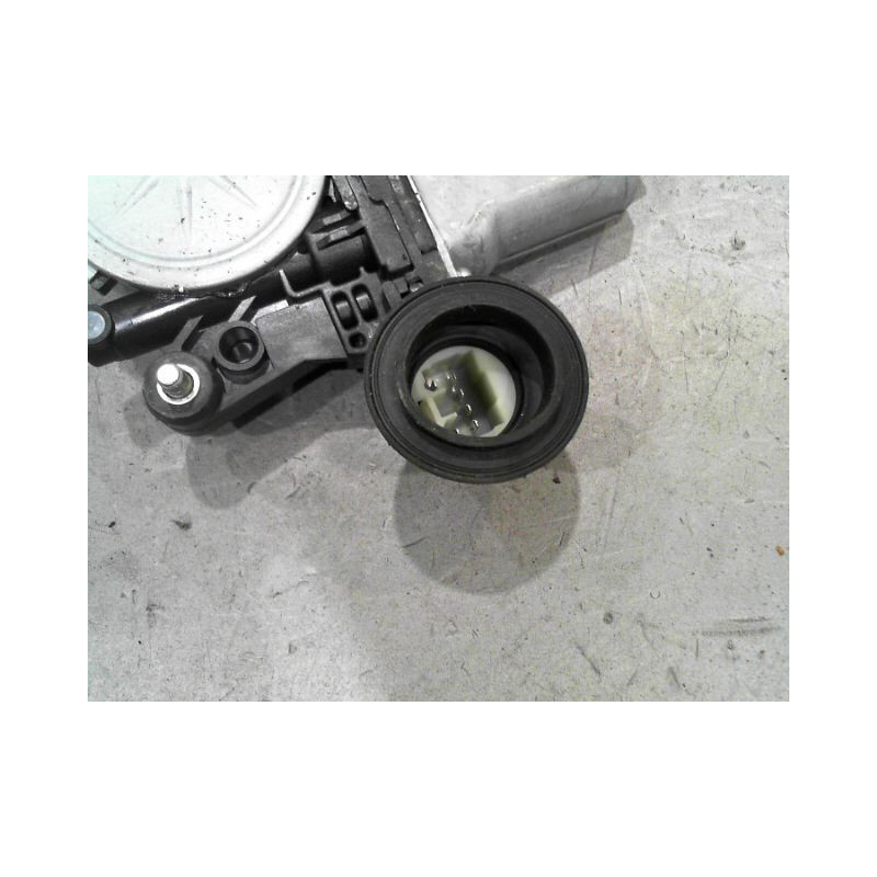 MECANISME+MOTEUR LEVE-GLACE AVANT GAUCHE SUZUKI SWIFT