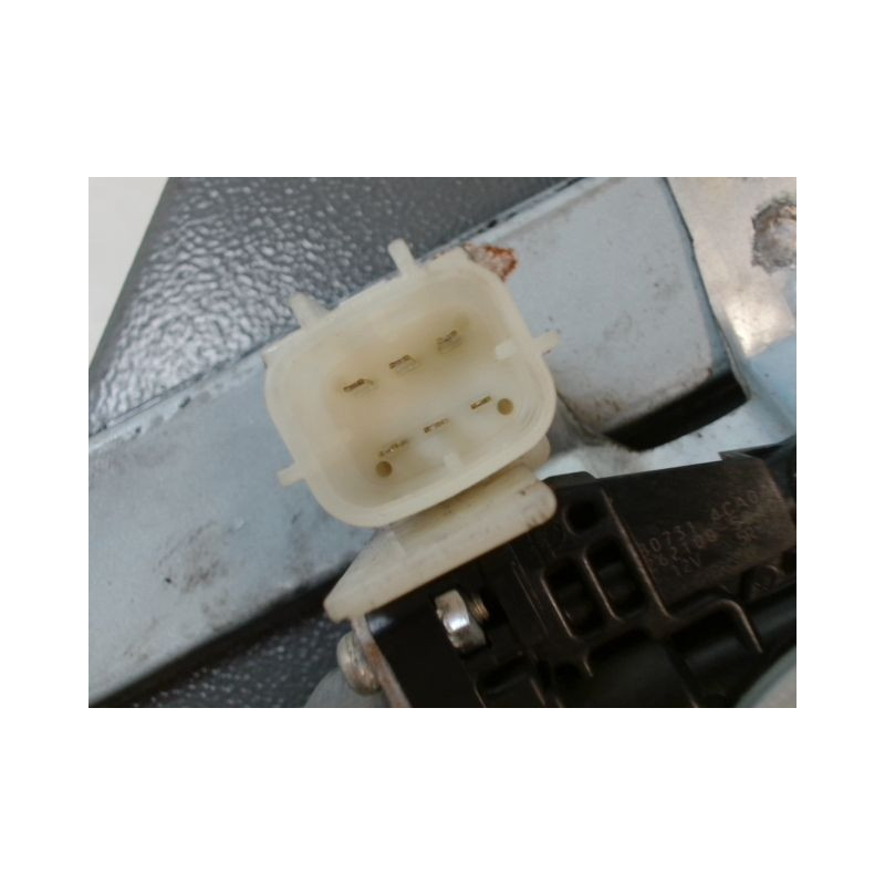 MECANISME+MOTEUR LEVE-GLACE AVANT DROIT NISSAN X-TRAIL