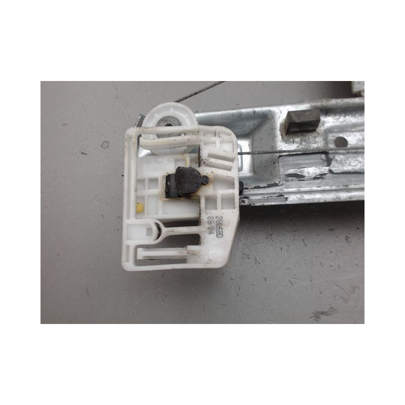 MECANISME LEVE-GLACE ARRIERE DROIT RENAULT MEGANE