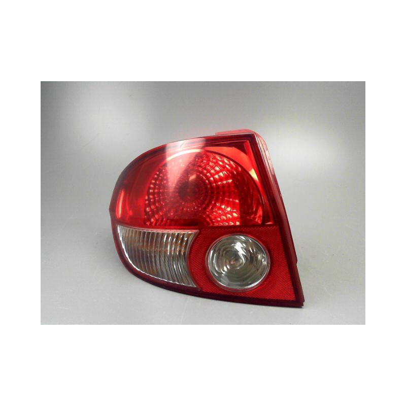FEU ARRIERE GAUCHE  HYUNDAI GETZ Phase 2 2005-2010