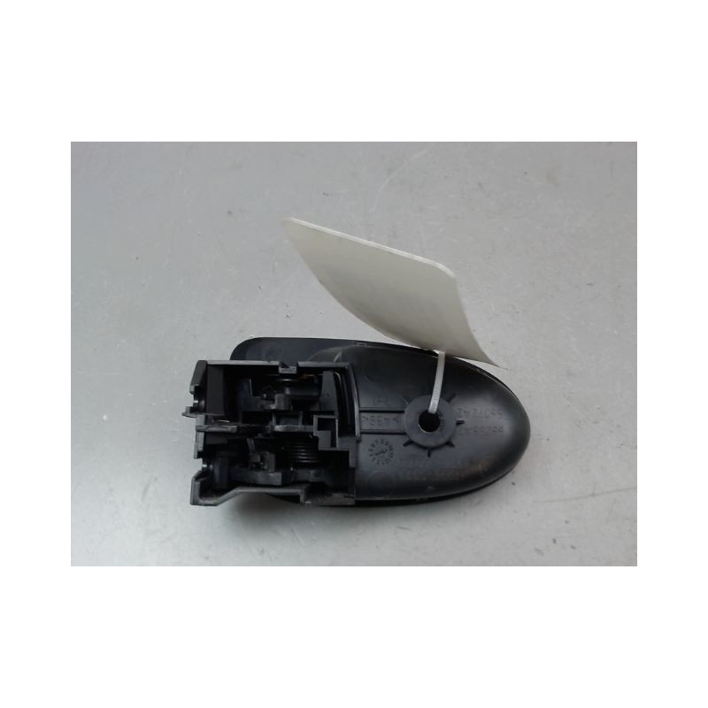 POIGNEE INTERIEURE PORTE AVANT DROIT TOYOTA YARIS II Phase 1 2005-2009