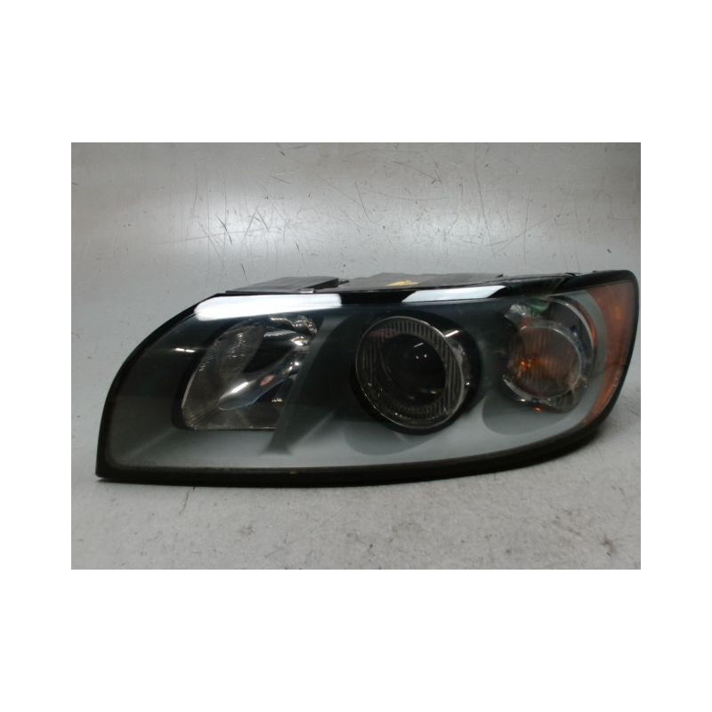 PHARE GAUCHE VOLVO V50