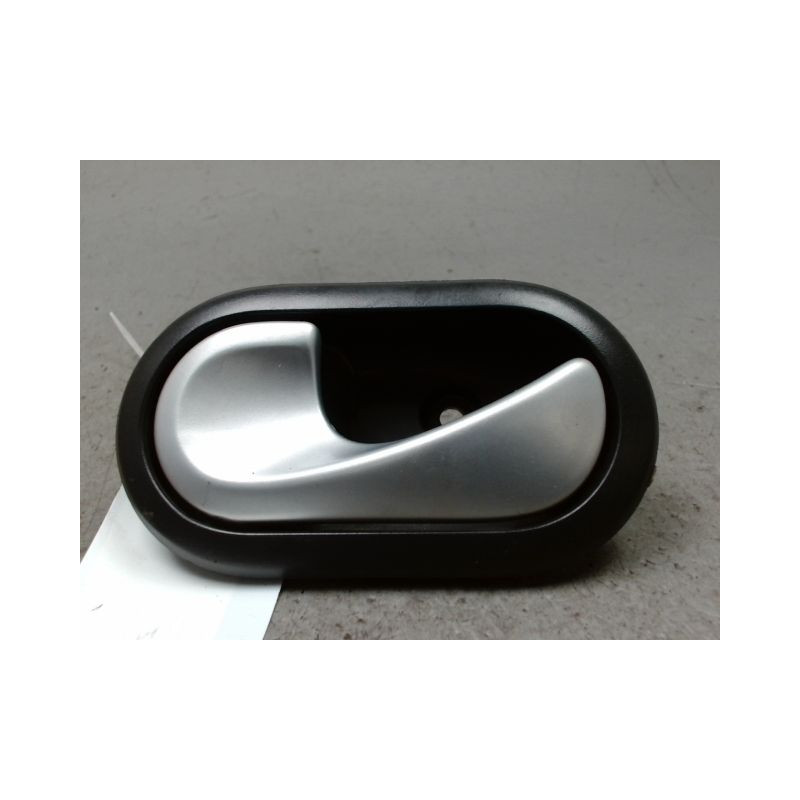 POIGNEE INTERIEURE PORTE AVANT GAUCHE DACIA SANDERO 2008-