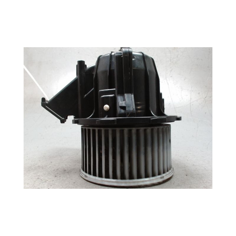 MOTEUR VENTILATEUR CHAUFFAGE AUDI A5