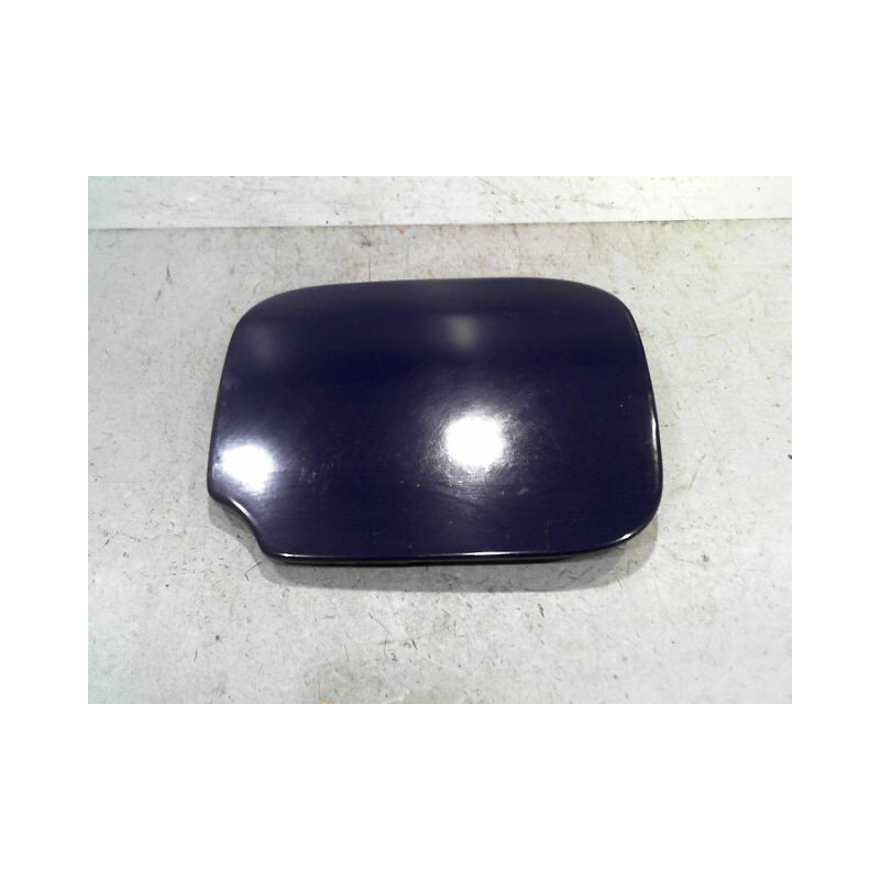 VOLET DE TRAPPE CARBURANT DACIA SANDERO