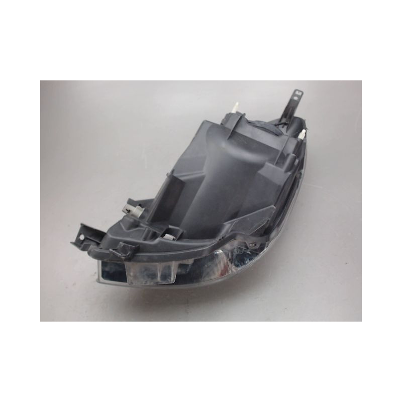 PHARE DROIT NISSAN NOTE