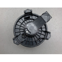 MOTEUR VENTILATEUR CHAUFFAGE TOYOTA YARIS