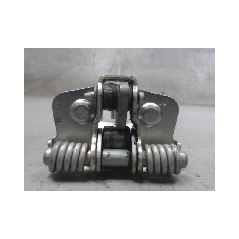 TIRANT PORTE AVANT GAUCHE DACIA SANDERO 2008-