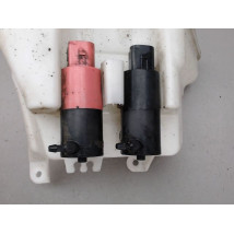 RESERVOIR LAVE-GLACE AVANT TOYOTA YARIS