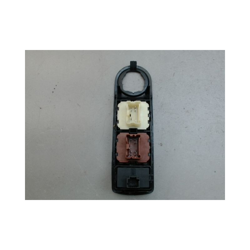 COMMANDE LEVE-GLACE PORTE AVG RENAULT CLIO
