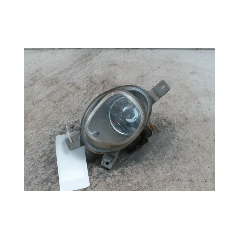 PHARE ANTIBROUILLARD AVANT GAUCHE VOLVO XC70 2004-2007