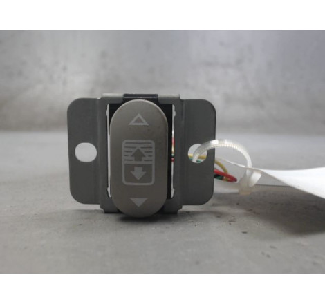 BOUTON COMMANDE TOIT OUVRANT