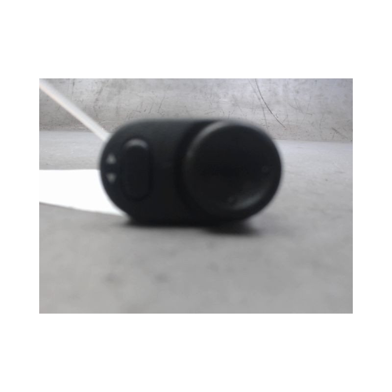 COMMANDE RETROVISSEUR EXTERIEUR ELECTRIQUE OPEL CORSA 03-06