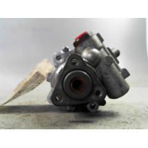 POMPE DIRECTION ASSISTEE AUDI A4 AVANT 01-04