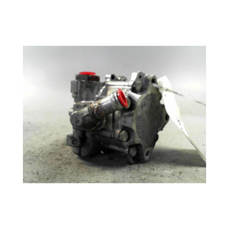 POMPE DIRECTION ASSISTEE AUDI A4 AVANT 01-04