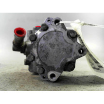 POMPE DIRECTION ASSISTEE AUDI A4 AVANT 01-04
