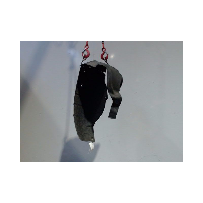 PARE-BOUE ARRIERE GAUCHE MAZDA MAZDA 3  5P
