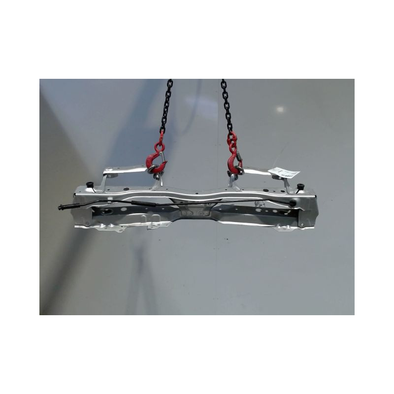 TRAVERSE SUPERIEURE ARMATURE AVANT SUZUKI SX4