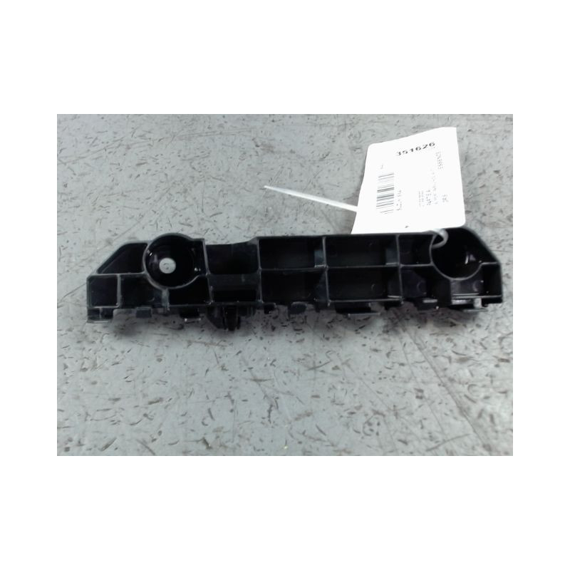 SUPPORT PARE-CHOC AVD SUZUKI SX4