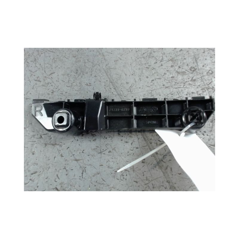 SUPPORT PARE-CHOC AVD SUZUKI SX4