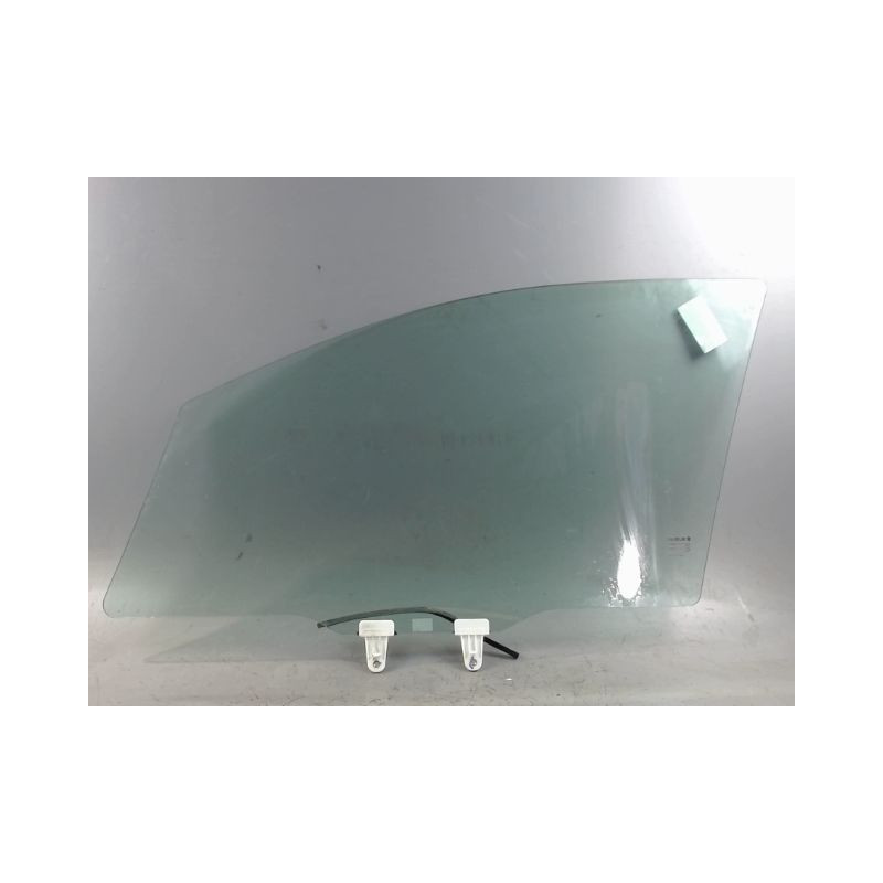 GLACE PORTE AVD SUZUKI SX4