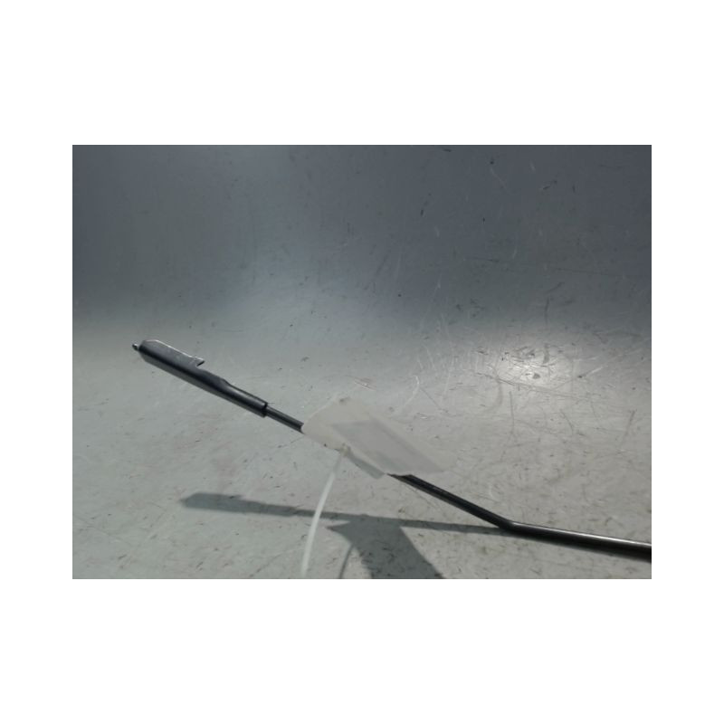 BRAS ESSUIE-GLACE AVANT DROIT NISSAN JUKE