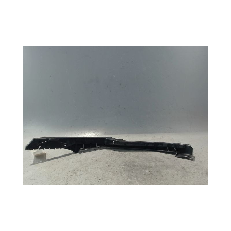 SUPPORT PARE-CHOC AVD SKODA OCTAVIA 2008-