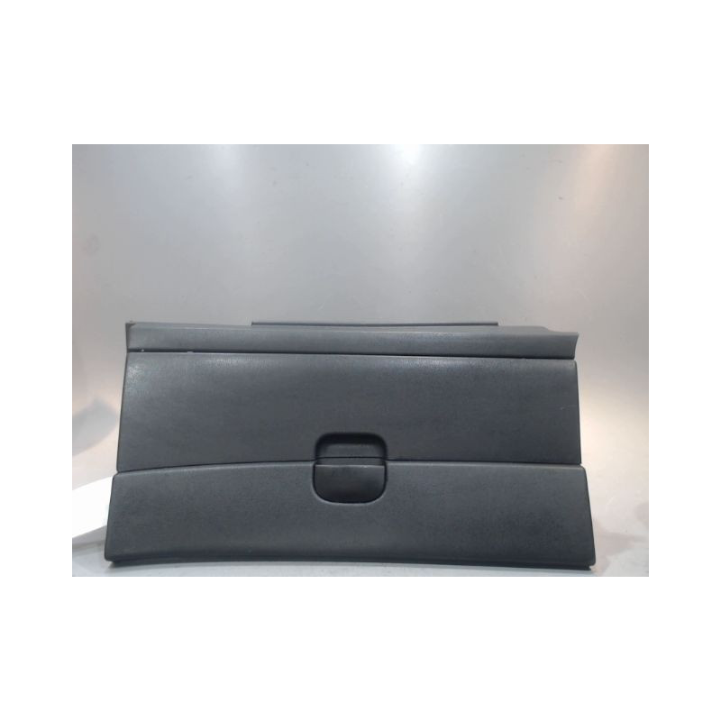 BOITE A GANTS NISSAN QASHQAI