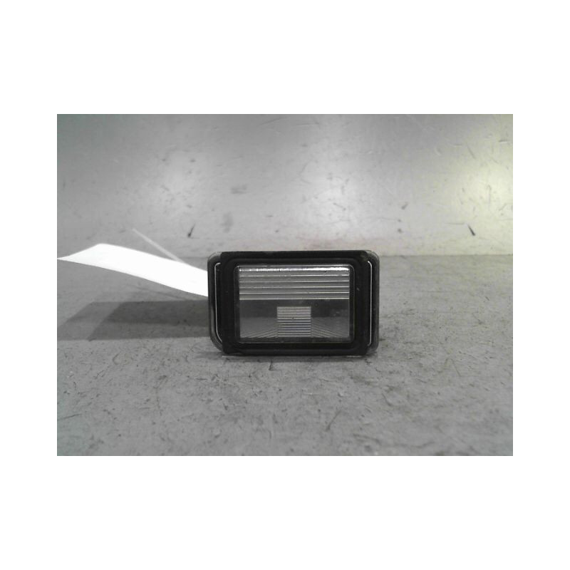 ECLAIREUR PLAQUE DE POLICE DROIT SUZUKI SWIFT