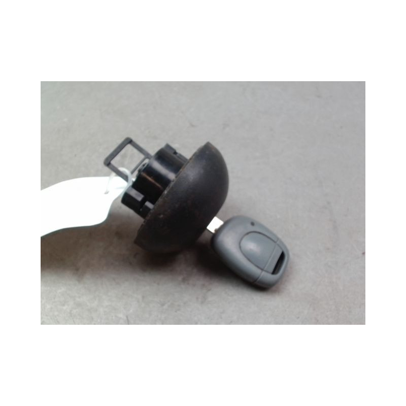 BOUCHON RESERVOIR A CARBURANT RENAULT TWINGO I Phase 3 2000-2007