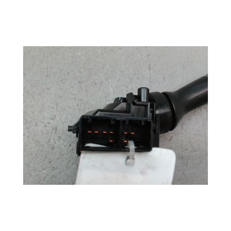 COMMANDE ESSUIE GLACE TOYOTA YARIS II Phase 2 2009-2011