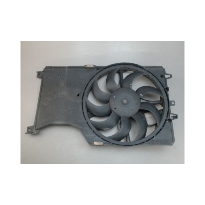 MOTEUR VENTILATEUR RADIATEUR OPEL CORSA
