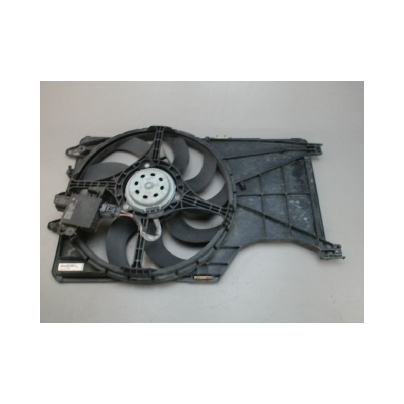 MOTEUR VENTILATEUR RADIATEUR OPEL CORSA