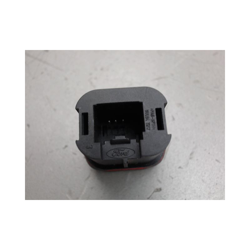 BOUTON DE WARNING FORD FUSION