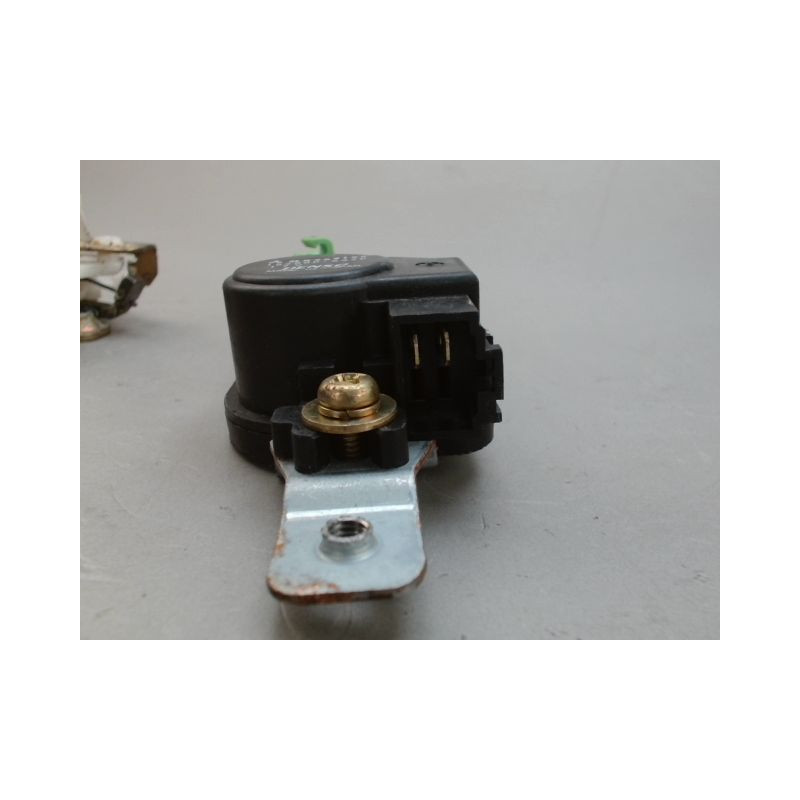 SYSTEME CONDAMNATION AVANT DROIT MITSUBISHI PAJERO
