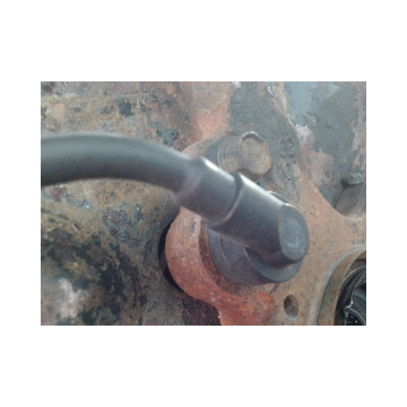PIVOT AVANT GAUCHE MITSUBISHI PAJERO