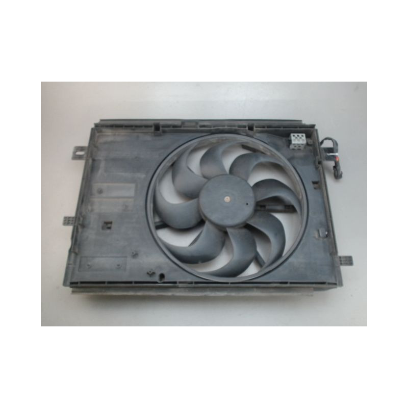 MOTEUR VENTILATEUR RADIATEUR CITROEN C4
