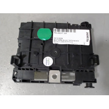 BOITE A FUSIBLES PEUGEOT 308