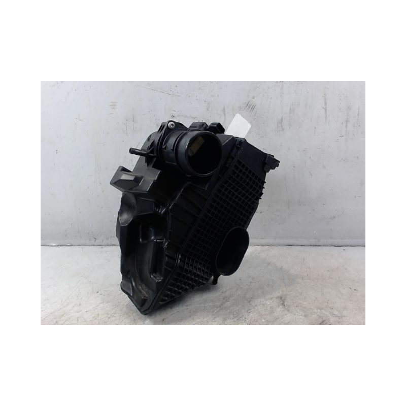 BOITIER FILTRE A AIR RENAULT CLIO IV