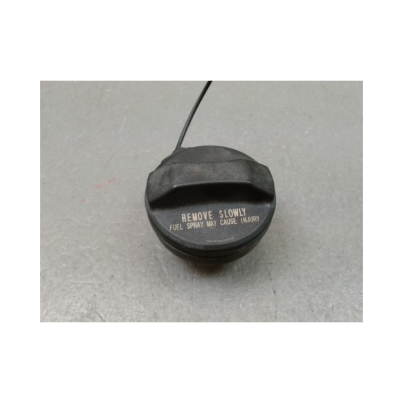 BOUCHON RESERVOIR A CARBURANT ISUZU D-MAX SPACE CAB II PHASE 1 2012-...