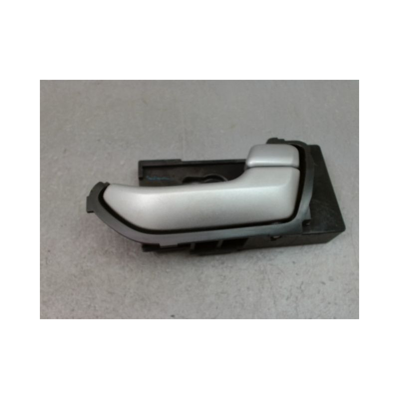 POIGNEE INTERIEURE PORTE AVANT DROIT ISUZU D-MAX SPACE CAB II PHASE 1 2012-...