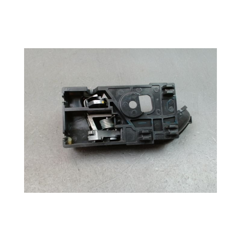 POIGNEE INTERIEURE PORTE AVANT DROIT ISUZU D-MAX SPACE CAB II PHASE 1 2012-...