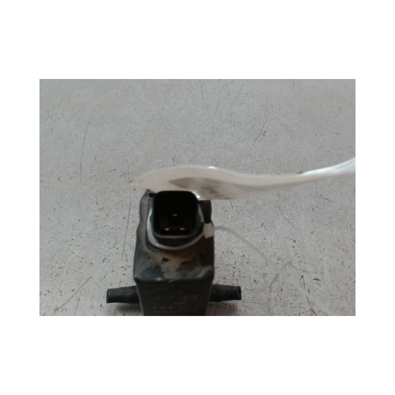 POMPE LAVE-GLACE AVANT HYUNDAI I 20 2009-