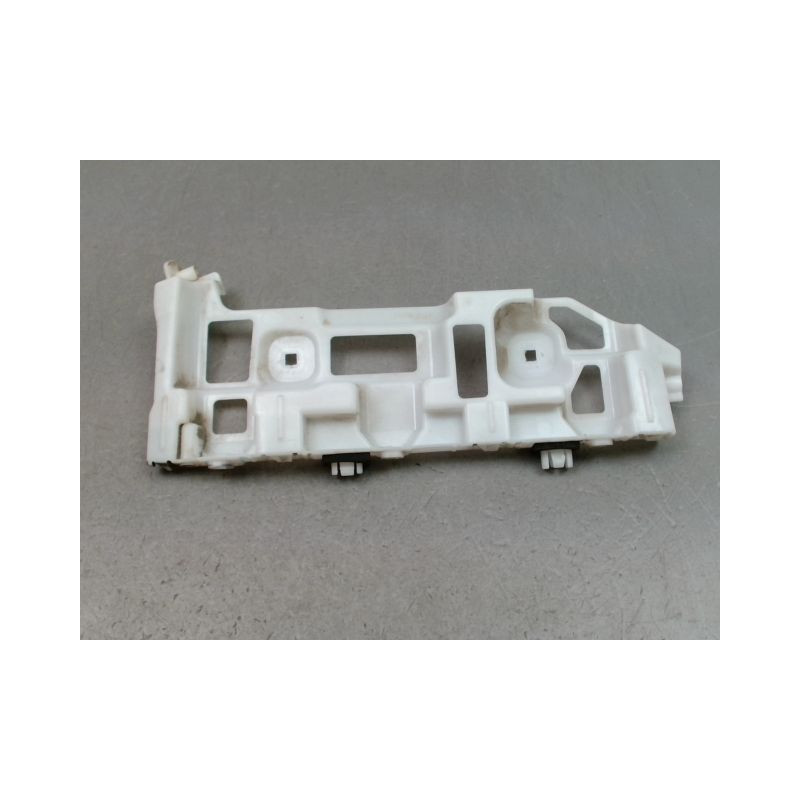 SUPPORT PARE-CHOC ARD RENAULT MEGANE